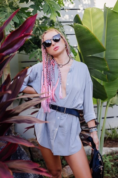 The Ultimate Guide to Accessorizing Your Outfit: 7 Key Trends for 2025
