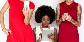 Top 3 Fashion Influencers to Follow in 2025 for Style Inspiration - Cover Image